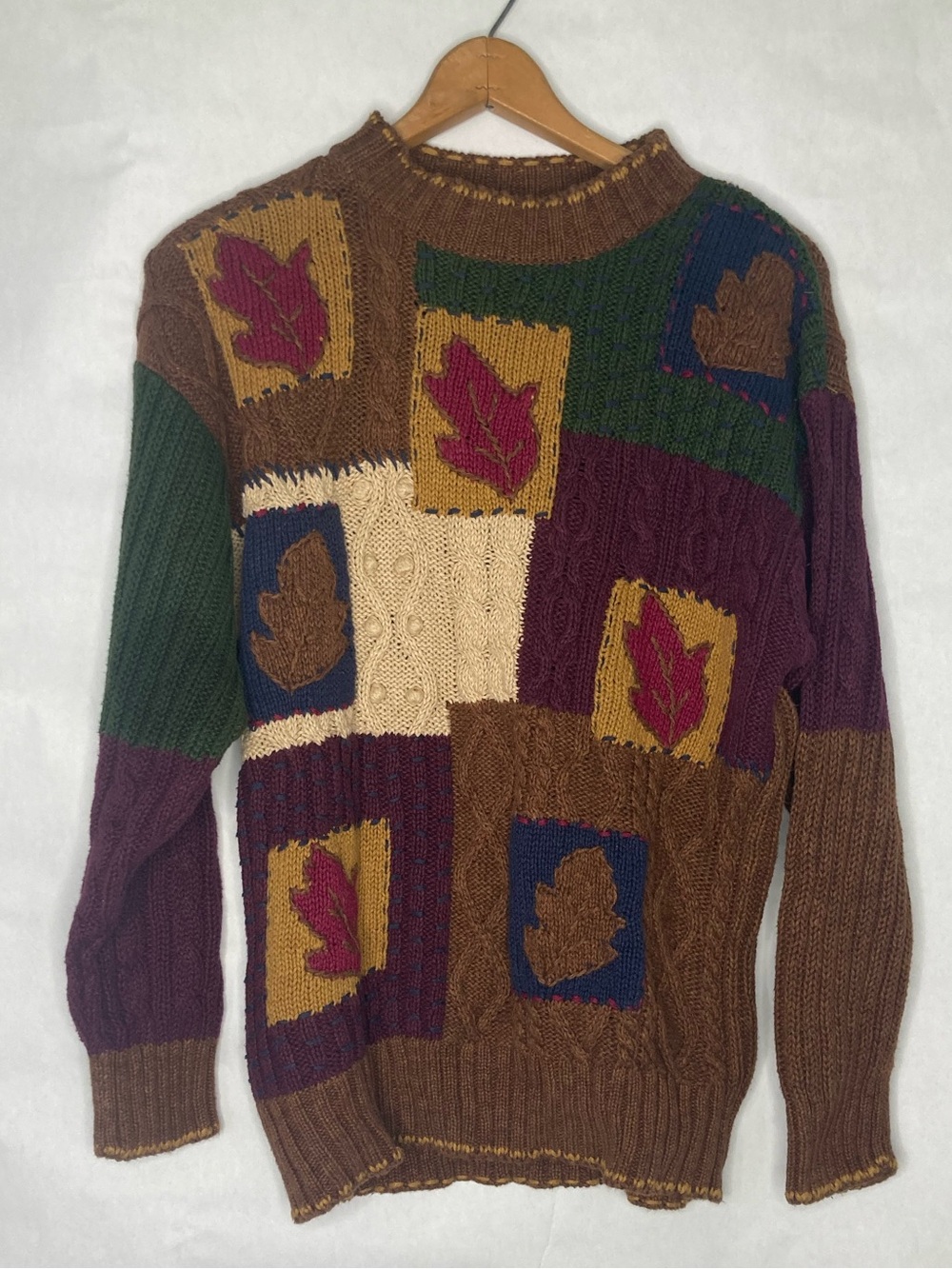 VTG Gina Peters Fall Autumn Leaves Knit Sweater Size Medium Patchwork Country